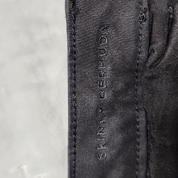 American eagle size 16 black  shorts - Picture 3 of 4